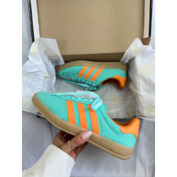 gazelle verde agua