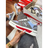 PUMA OFF WHITE cinza