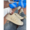 Adidas Superstar off e dourado