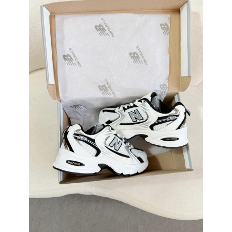 New balance 530 branco e preto