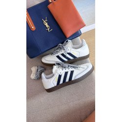 Samba branco com azul marinho