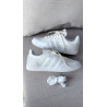 Samba off white