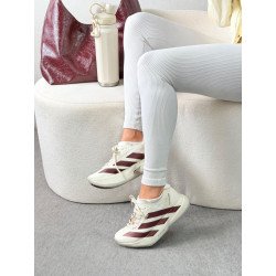 Adidas adizero Off com vinho