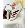 Adidas adizero Off com vinho