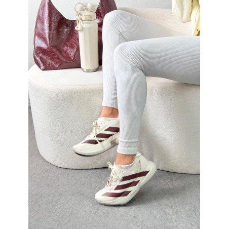 Adidas adizero Off com vinho