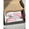 Jordan low Rosa e branco