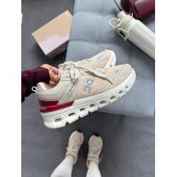 On Cloudrunner 2 Off/ bordo