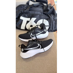 Nike pegasus 40 preto bco