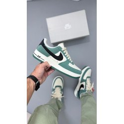 Air force verde água com preto e branco