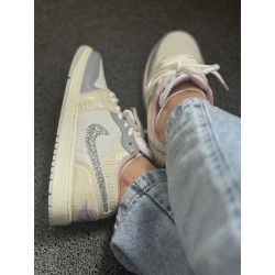 Jordan low off lilás