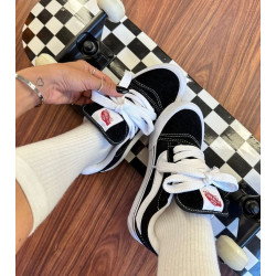 Vans knu
