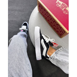 Vans KNU modelo plataforma